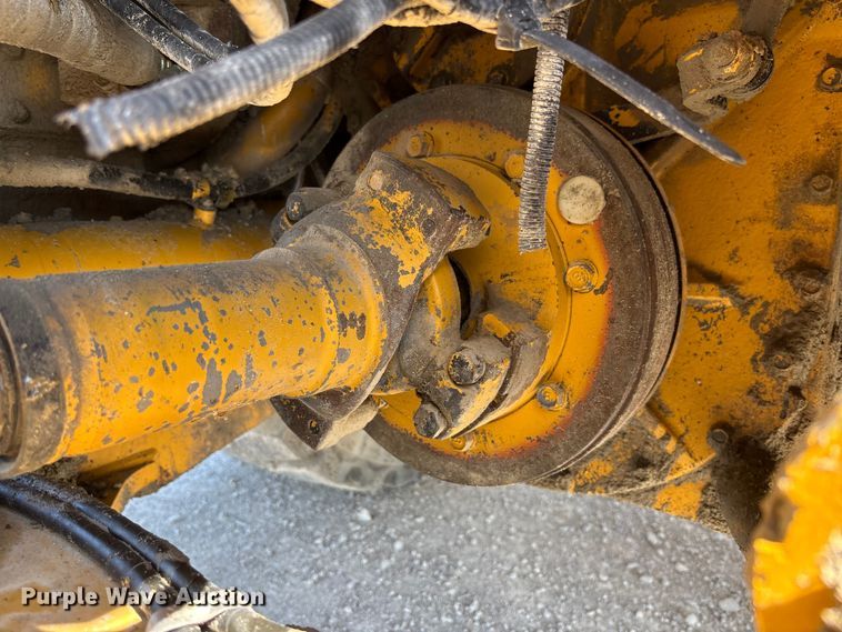 image for item FC1829 2005 Kawasaki 85ZV wheel loader