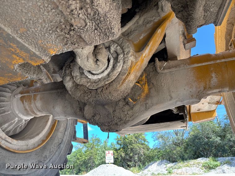 image for item FC1829 2005 Kawasaki 85ZV wheel loader