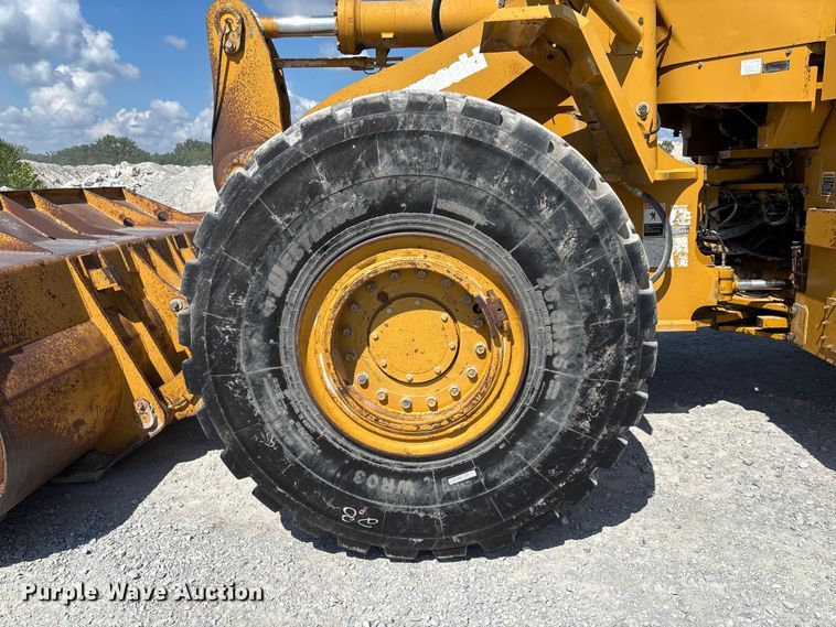 image for item FC1829 2005 Kawasaki 85ZV wheel loader