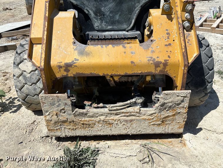 image for item FC1832 2019 Caterpillar 262D skid steer loader