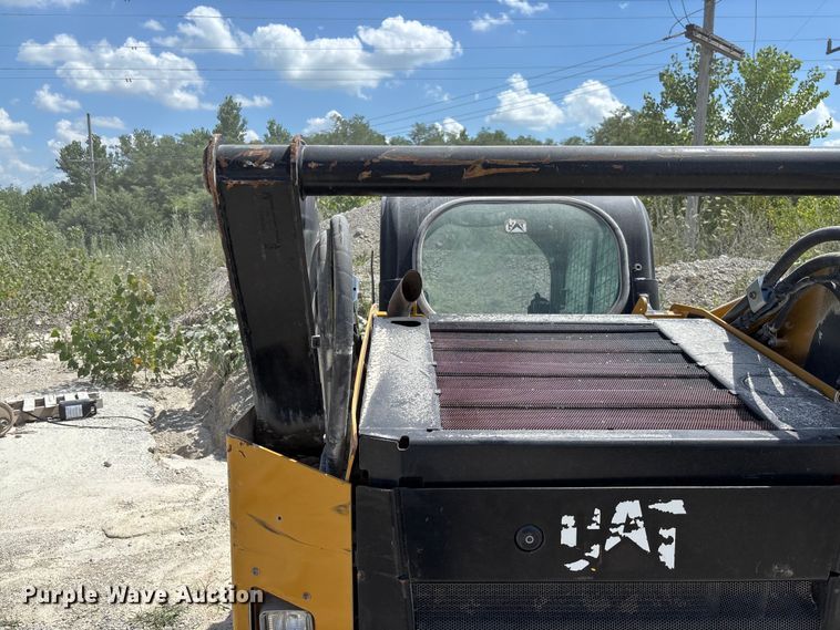 image for item FC1832 2019 Caterpillar 262D skid steer loader