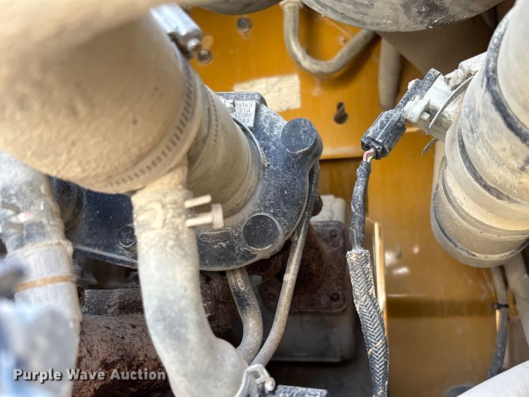 image for item FC1832 2019 Caterpillar 262D skid steer loader