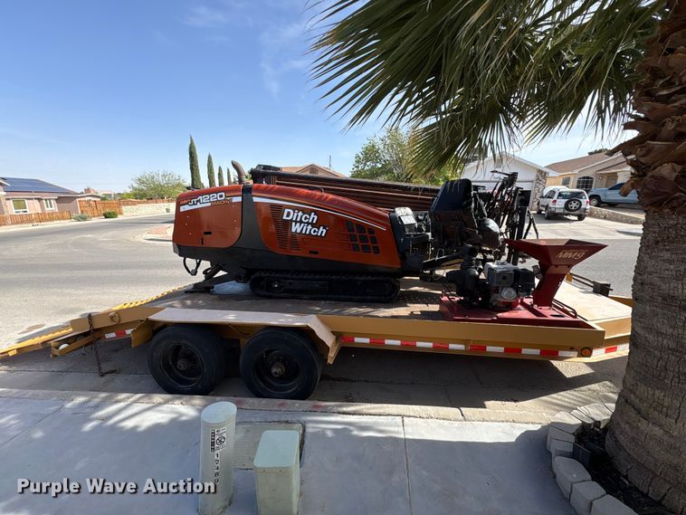 image for item FC2233 Ditch Witch JT1220 Mach 1 directional boring unit