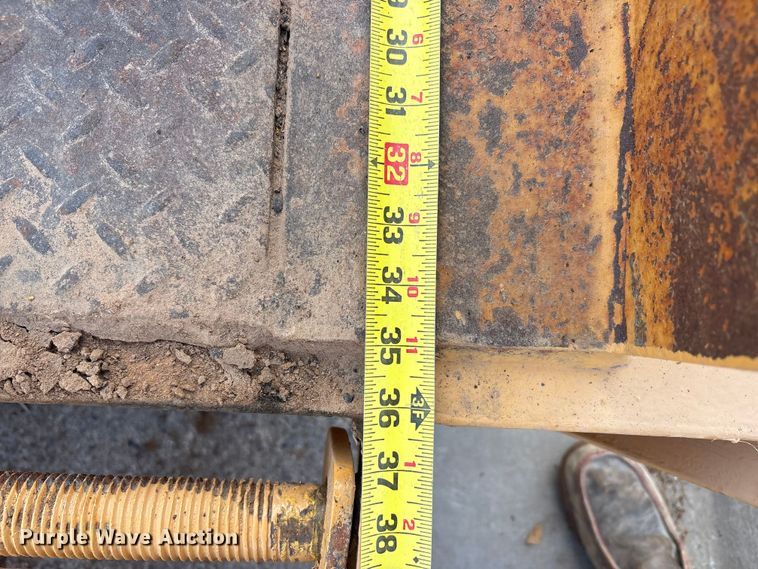 image for item FC2233 Ditch Witch JT1220 Mach 1 directional boring unit