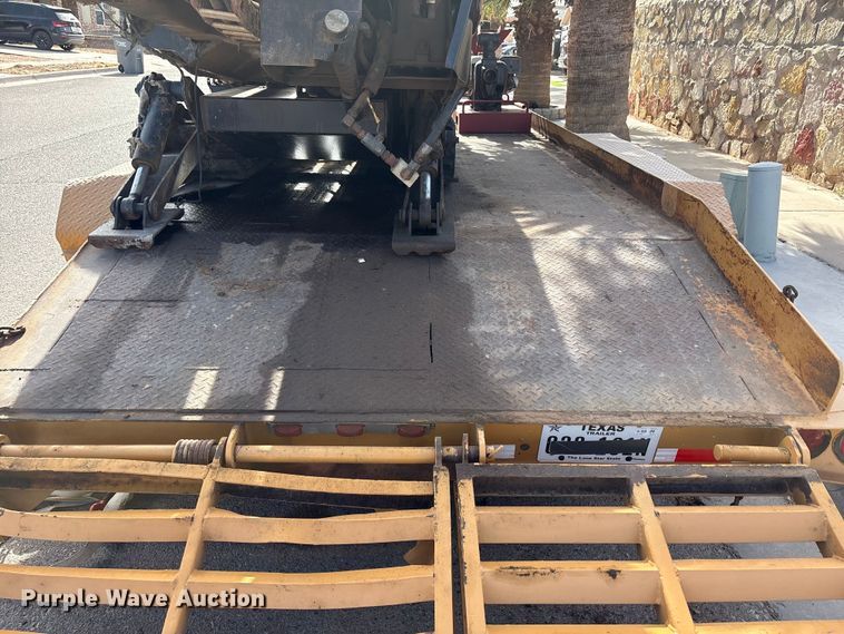 image for item FC2233 Ditch Witch JT1220 Mach 1 directional boring unit