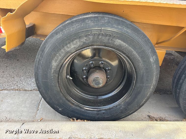 image for item FC2233 Ditch Witch JT1220 Mach 1 directional boring unit