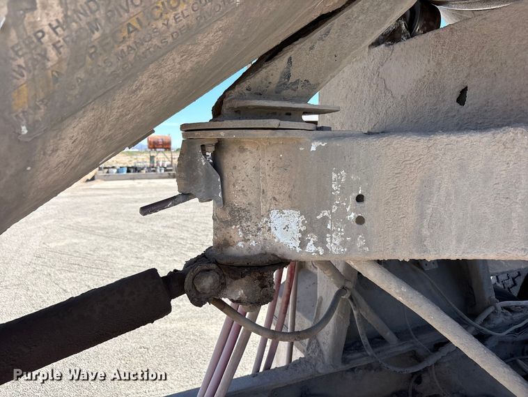 image for item FC2436 1997 Peterbilt 357 ready mix truck