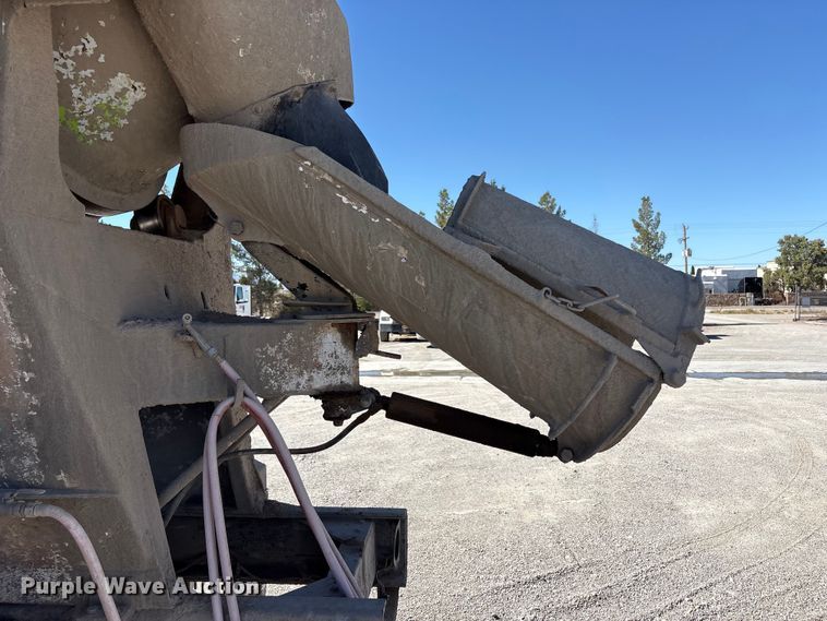 image for item FC2436 1997 Peterbilt 357 ready mix truck