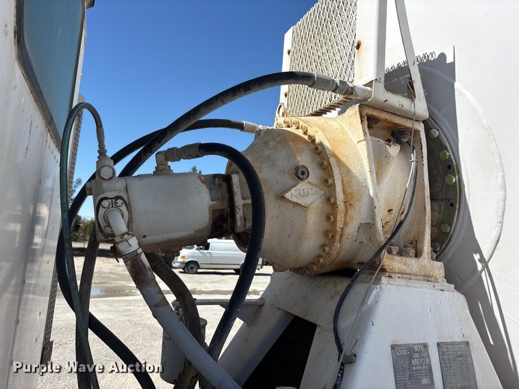 image for item FC2436 1997 Peterbilt 357 ready mix truck