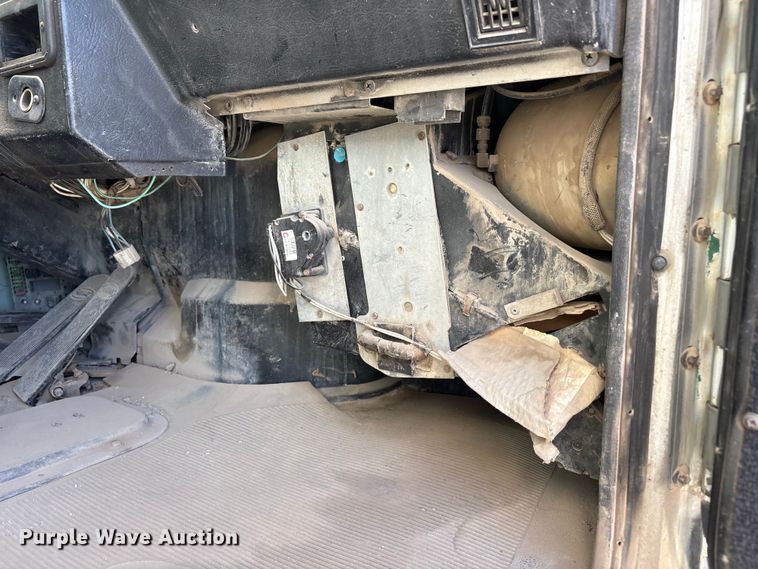 image for item FC2436 1997 Peterbilt 357 ready mix truck