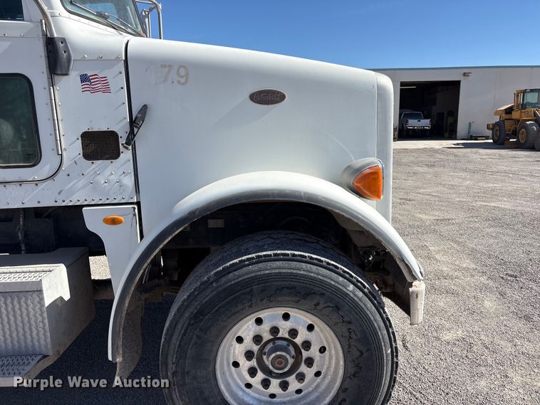 image for item FC2437 2011 Peterbilt 365 ready mix truck