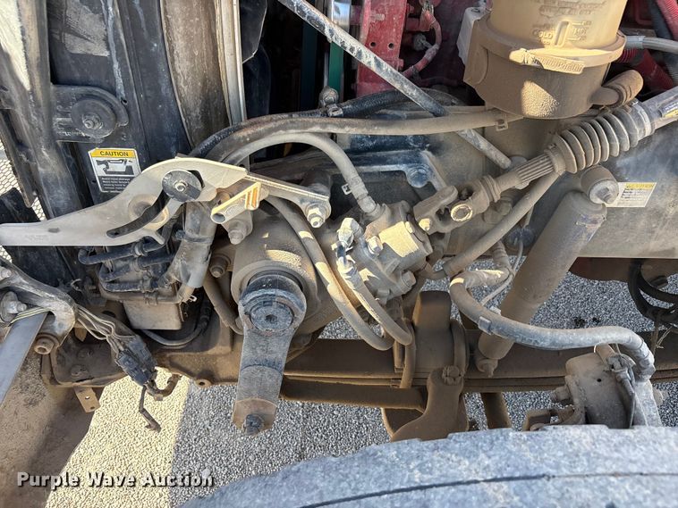 image for item FC2437 2011 Peterbilt 365 ready mix truck