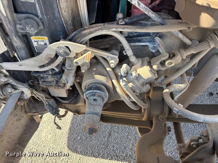 image for item FC2437 2011 Peterbilt 365 ready mix truck