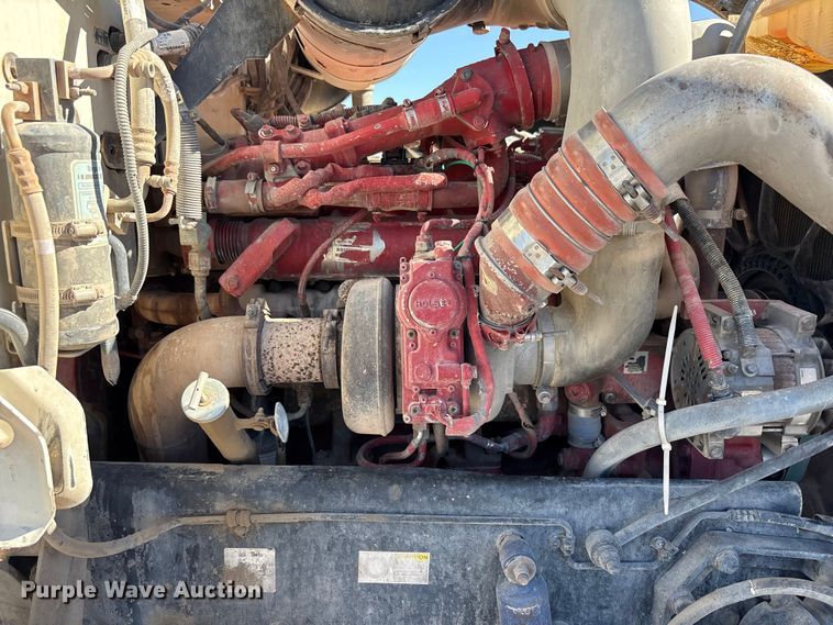 image for item FC2437 2011 Peterbilt 365 ready mix truck