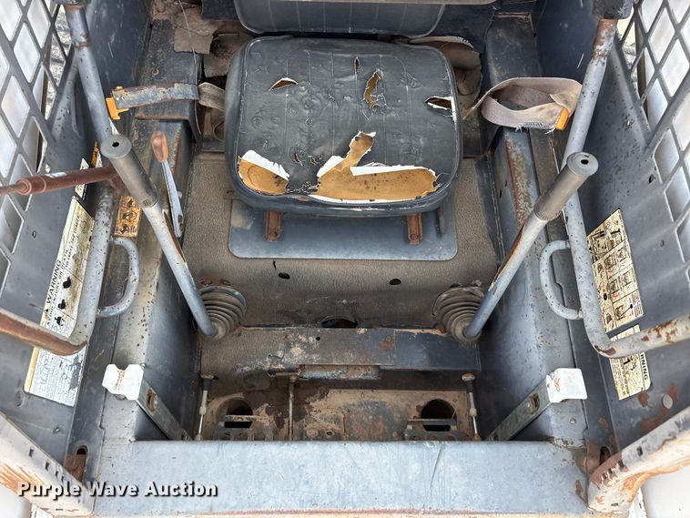 image for item FC2443 Bobcat 943 skid steer loader