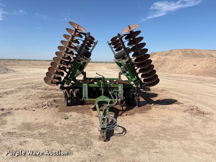 image for item FC2445 John Deere 630 disc plow tandem disk