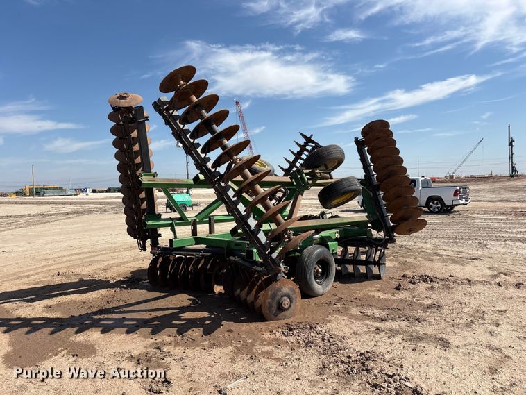 image for item FC2445 John Deere 630 disc plow tandem disk