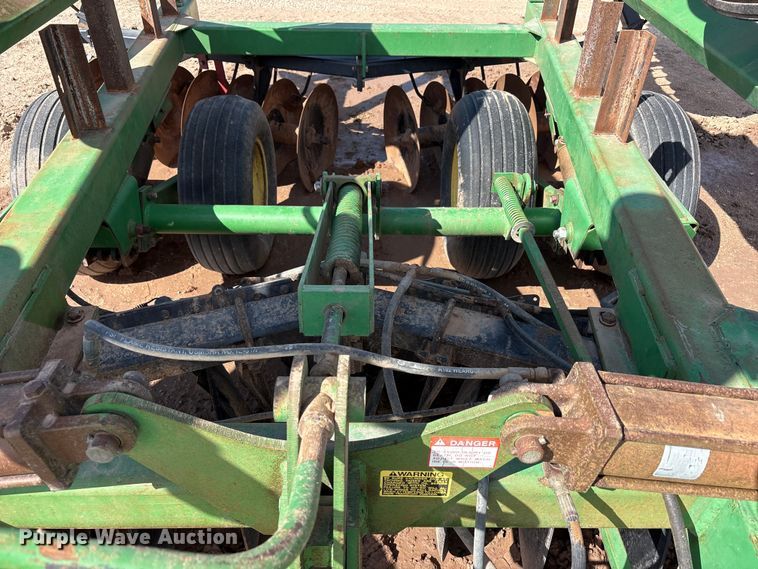 image for item FC2445 John Deere 630 disc plow tandem disk