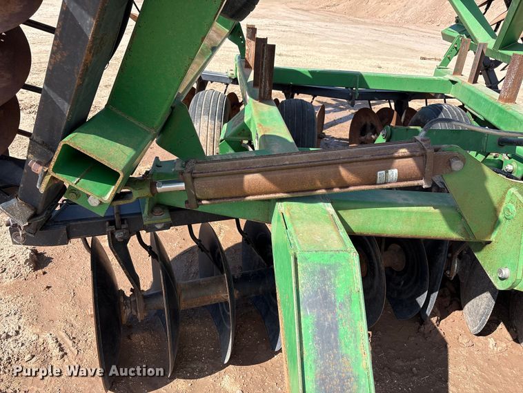image for item FC2445 John Deere 630 disc plow tandem disk