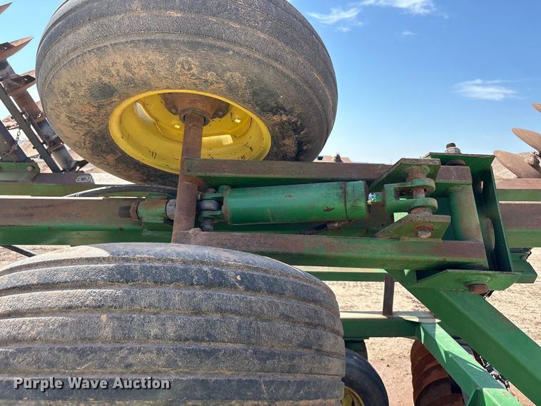 image for item FC2445 John Deere 630 disc plow tandem disk
