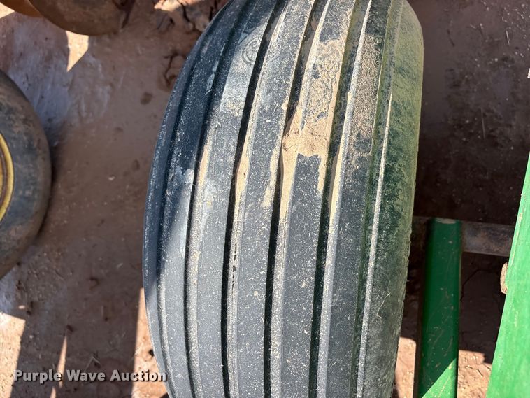 image for item FC2445 John Deere 630 disc plow tandem disk