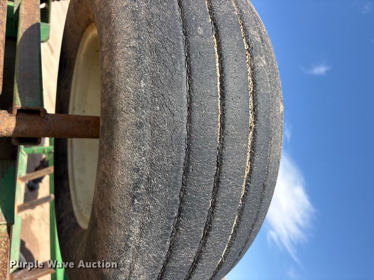 image for item FC2445 John Deere 630 disc plow tandem disk