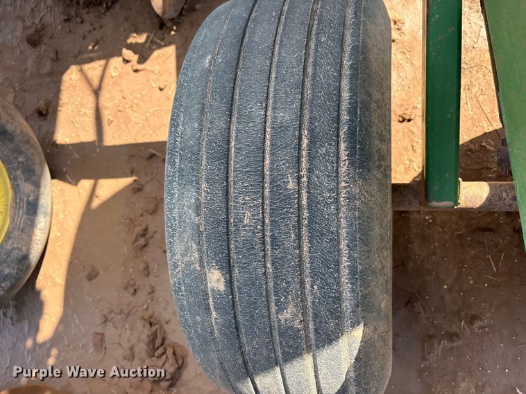 image for item FC2445 John Deere 630 disc plow tandem disk