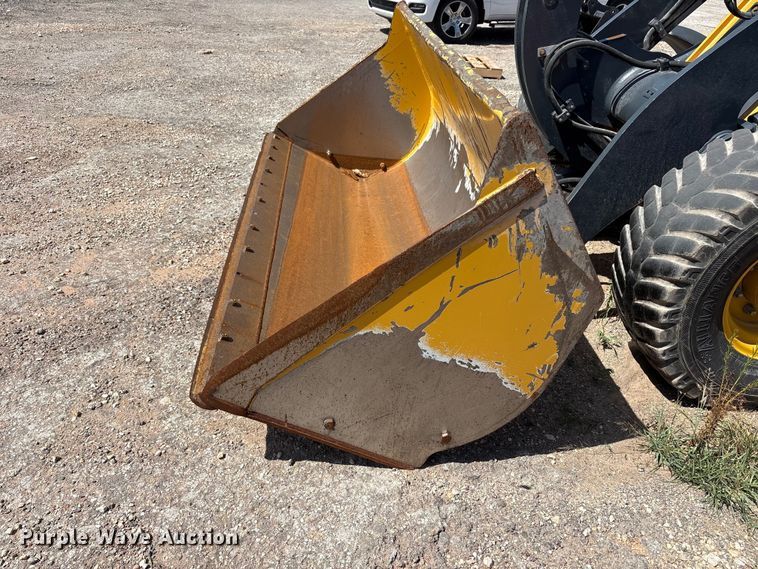 image for item FC2446 John Deere 244L wheel loader