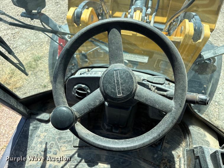 image for item FC2446 John Deere 244L wheel loader
