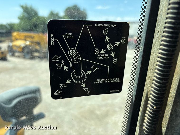 image for item FC2446 John Deere 244L wheel loader