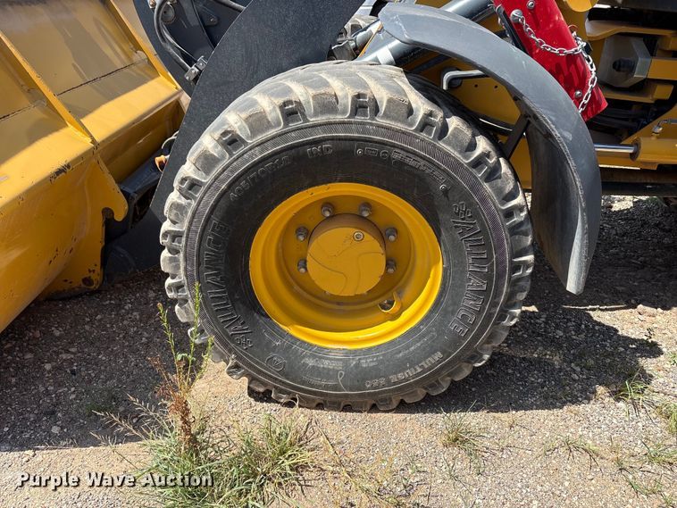 image for item FC2446 John Deere 244L wheel loader