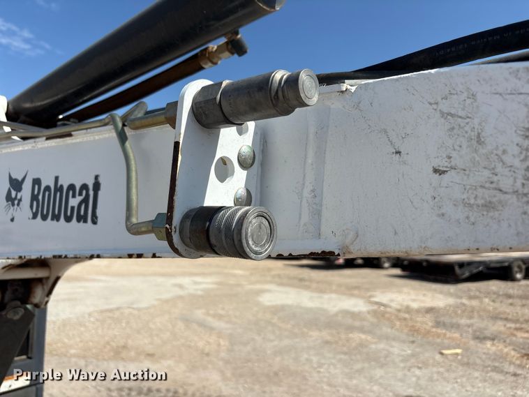 image for item FC2447 2015 Bobcat E35I mini excavator