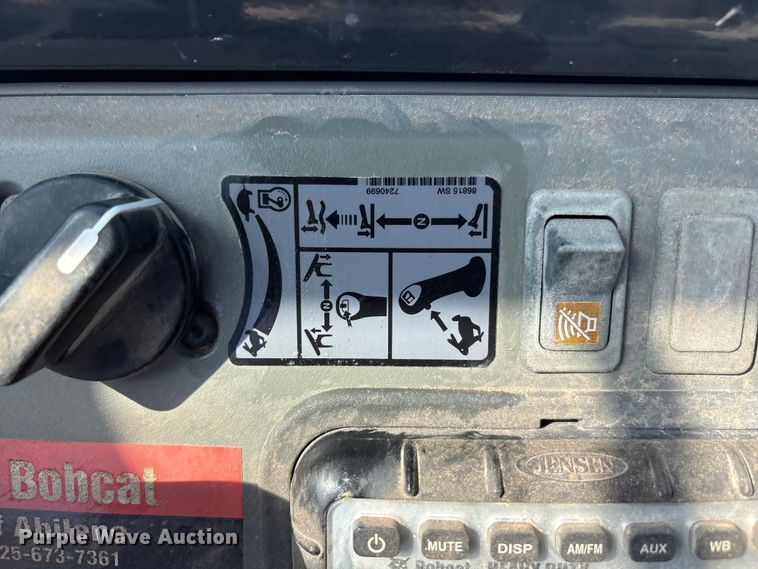 image for item FC2447 2015 Bobcat E35I mini excavator