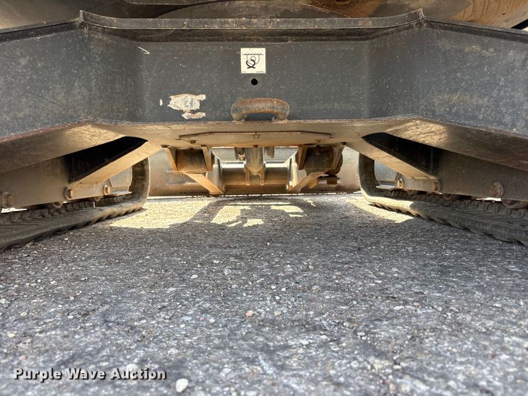 image for item FC2447 2015 Bobcat E35I mini excavator