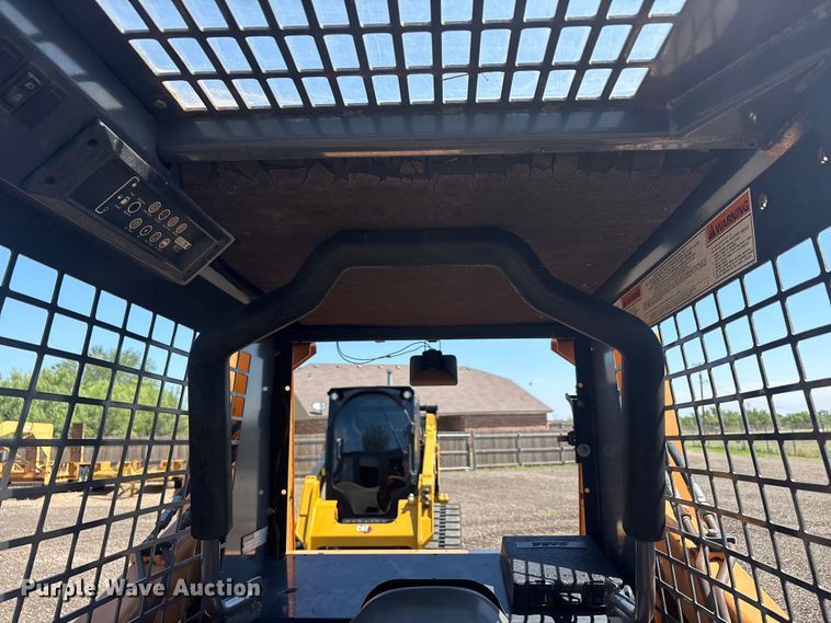 image for item FC2454 2000 Case 1840 skid steer loader