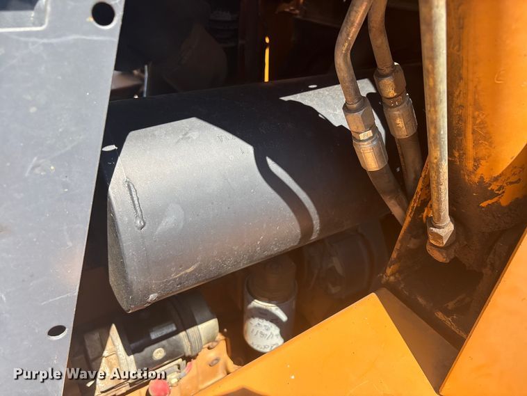 image for item FC2454 2000 Case 1840 skid steer loader