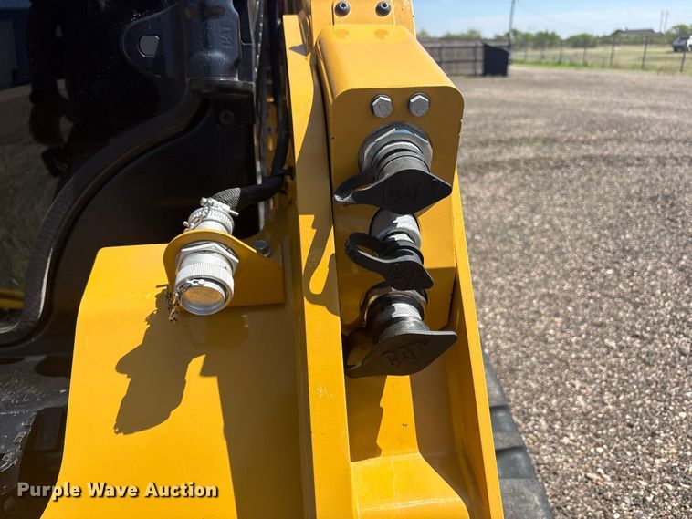 image for item FC2455 2022 Caterpillar 259D3 tracked skid steer loader