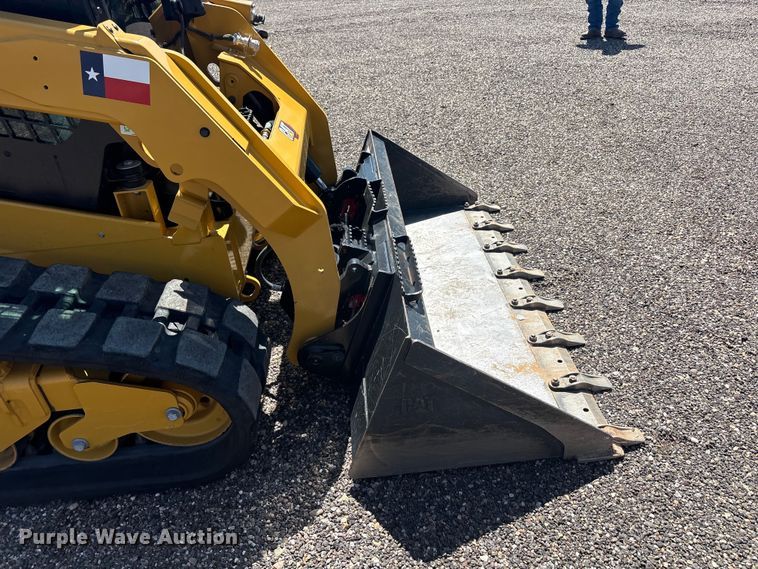 image for item FC2455 2022 Caterpillar 259D3 tracked skid steer loader
