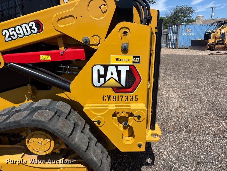 image for item FC2455 2022 Caterpillar 259D3 tracked skid steer loader