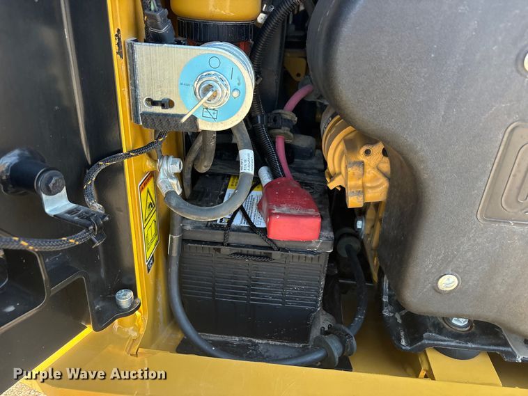 image for item FC2455 2022 Caterpillar 259D3 tracked skid steer loader