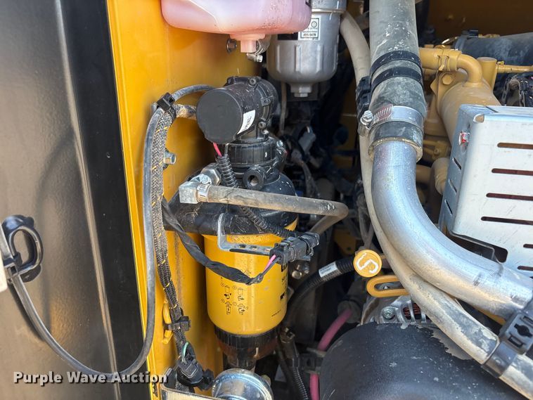 image for item FC2455 2022 Caterpillar 259D3 tracked skid steer loader