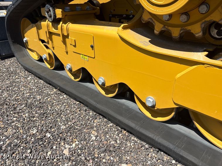 image for item FC2455 2022 Caterpillar 259D3 tracked skid steer loader