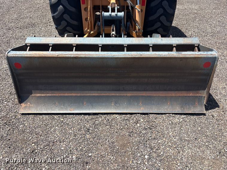 image for item FC2456 2005 Case 570MXT turbo landscape tractor