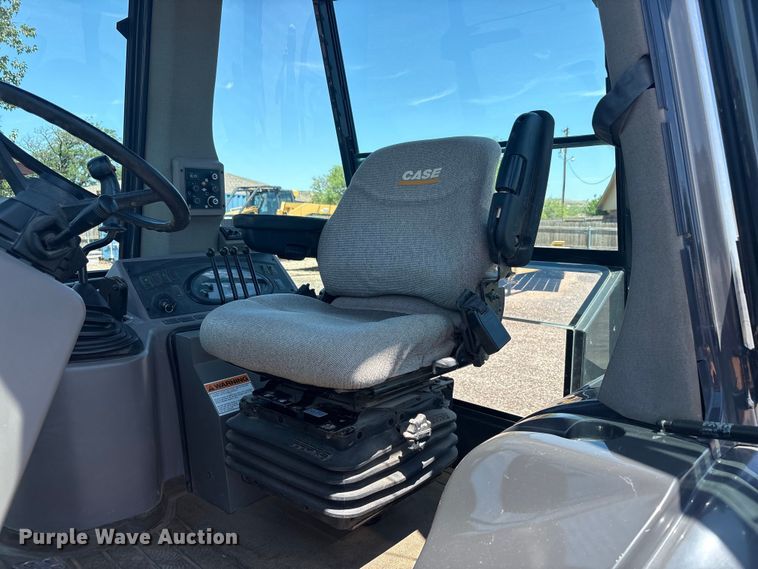 image for item FC2456 2005 Case 570MXT turbo landscape tractor