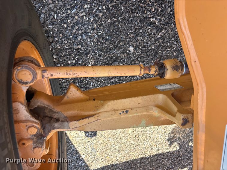 image for item FC2456 2005 Case 570MXT turbo landscape tractor