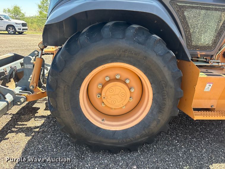 image for item FC2456 2005 Case 570MXT turbo landscape tractor
