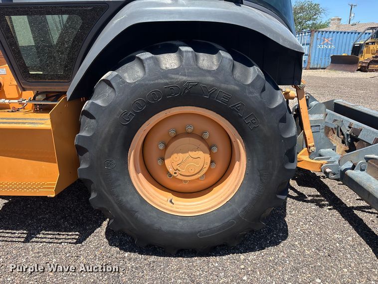 image for item FC2456 2005 Case 570MXT turbo landscape tractor