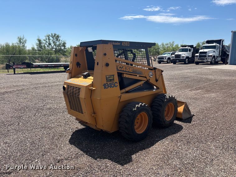 image for item FC2457 1997 Case 1845C skid steer loader