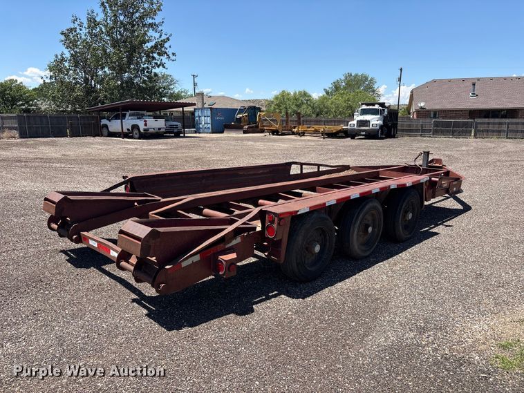 image for item FC2459 2004 Belshe equipment trailer