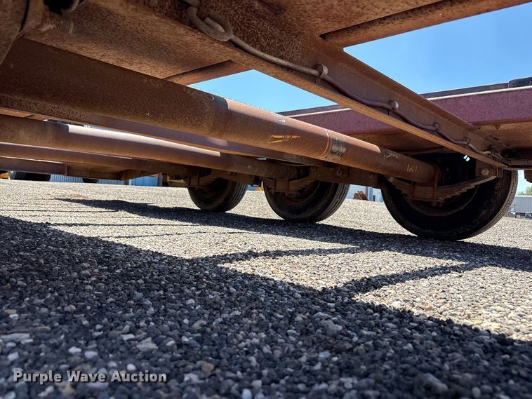 image for item FC2459 2004 Belshe equipment trailer